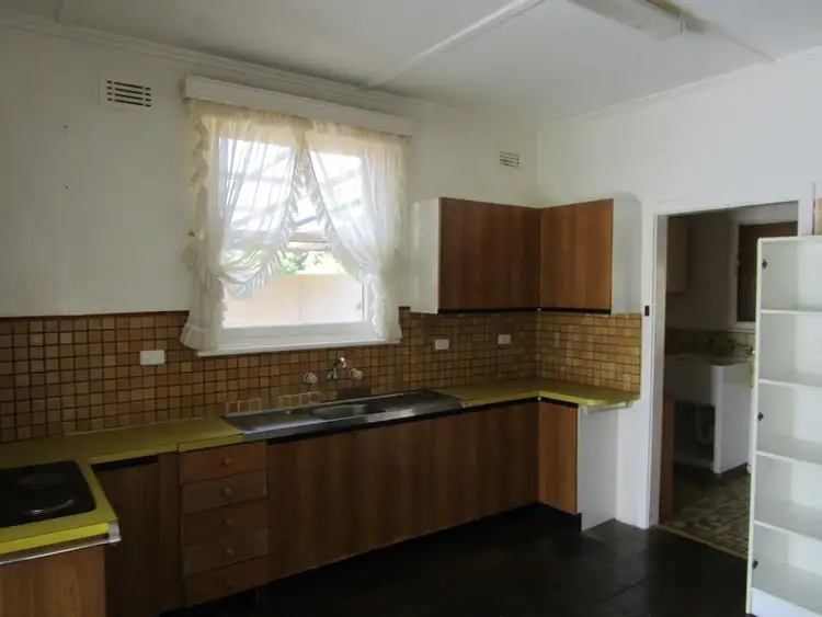 Sixth view of Homely house listing, 1 TORRENS STREET, Mount Gambier SA 5290