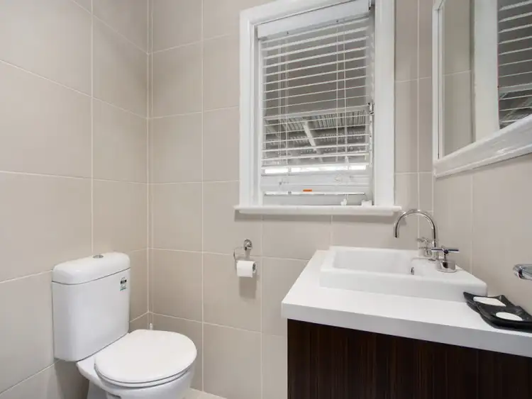 Seventh view of Homely house listing, 18 Centre Avenue, Warragul VIC 3820