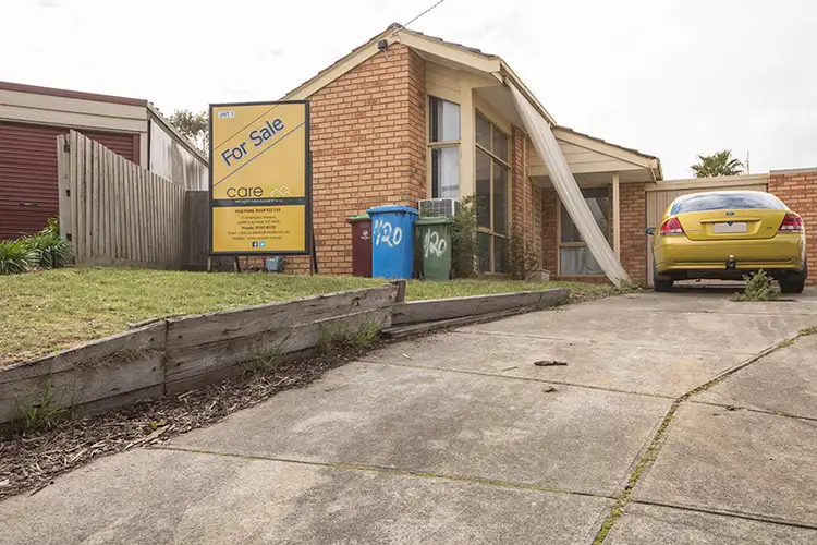 1/20 Carmen Court, Hampton Park VIC 3976