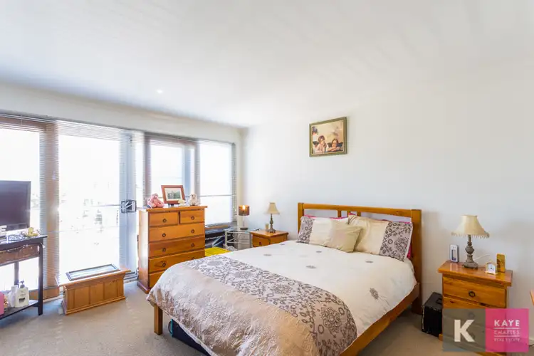 Fifth view of Homely house listing, 26 Edgeware Close, Pakenham VIC 3810