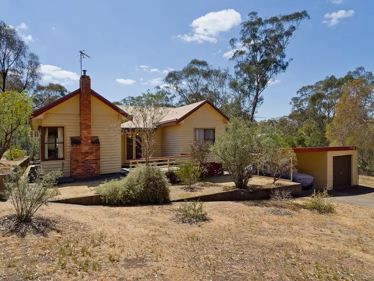 24 Odgers Road, Castlemaine VIC 3450
