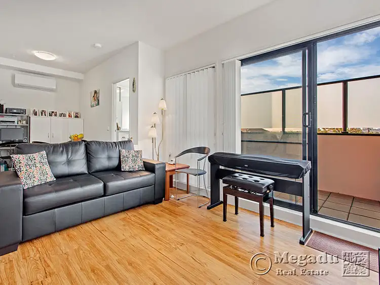 Fourth view of Homely apartment listing, 203/10 Bruce Street, Box Hill VIC 3128