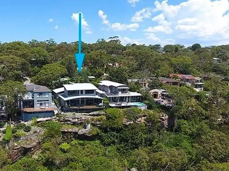 30 The Circle, Bilgola Plateau NSW 2107