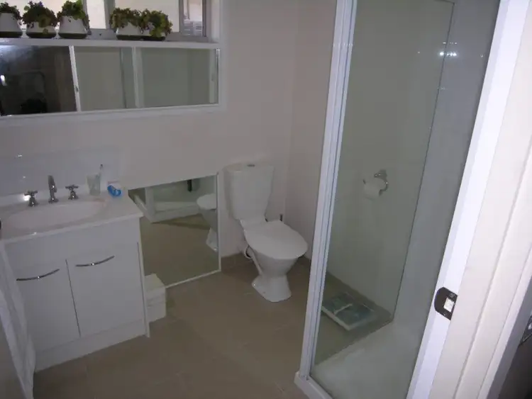 Sixth view of Homely unit listing, 3/5 Nicholson Street, Sale VIC 3850