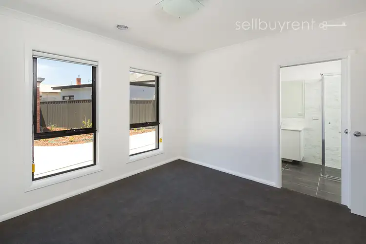 Sixth view of Homely apartment listing, 2/154 LAWRENCE STREET, Wodonga VIC 3690