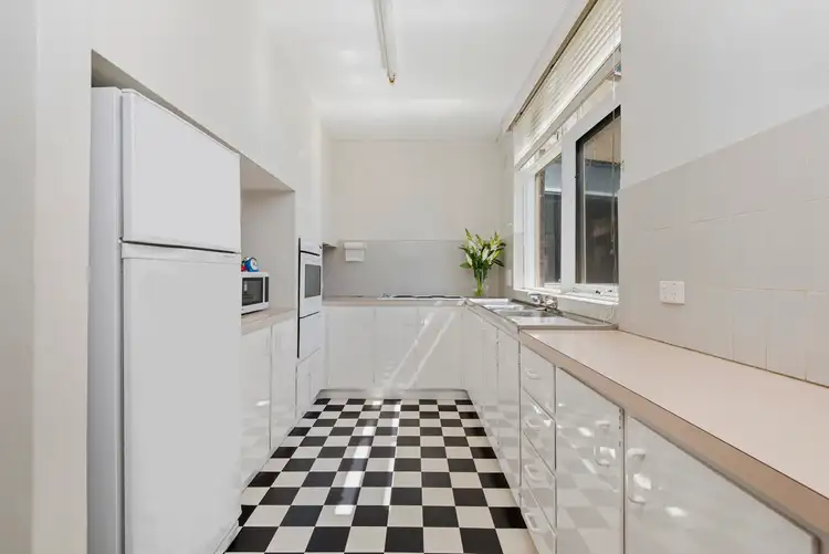 Fifth view of Homely apartment listing, 2/21 The Esplanade, Geelong VIC 3220