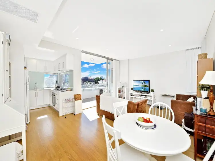 30/2A Duke Street, Kensington NSW 2033