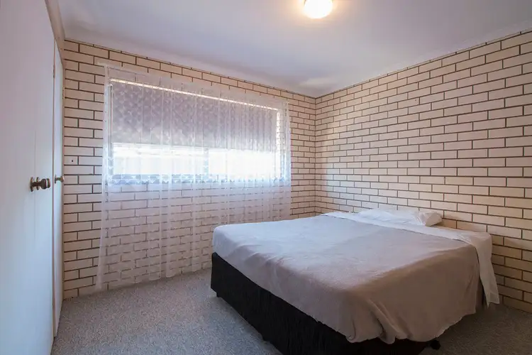 Fifth view of Homely townhouse listing, 2/428 Kotthoff Street, Lavington NSW 2641