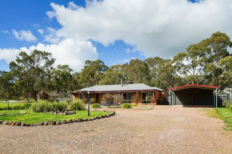 4 Burgess Court, Newstead VIC 3462