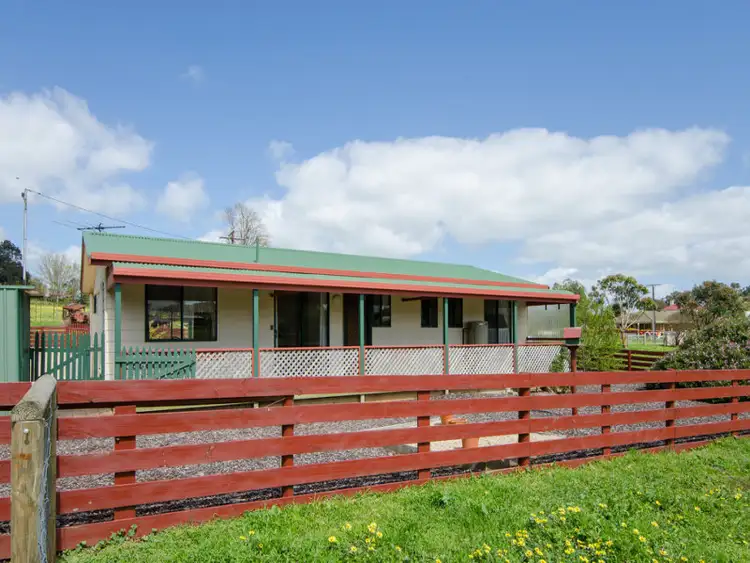 11 Walters Road, Mount Gambier SA 5290