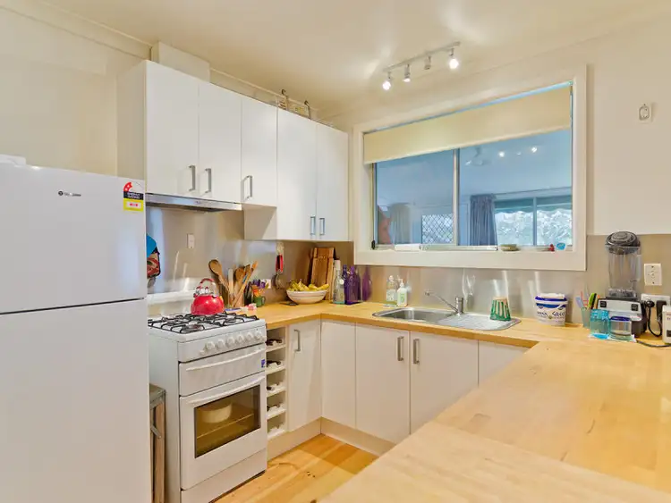 Sixth view of Homely house listing, 5 Lawson Parade, Castlemaine VIC 3450