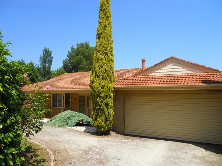 34 Fairway Drive, Drouin VIC 3818