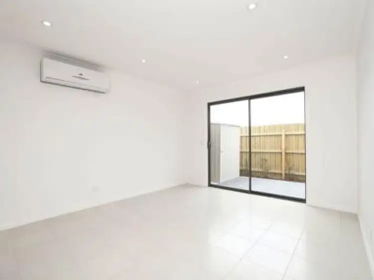 Second view of Homely unit listing, 4/6 Central Avenue, Thomastown VIC 3074
