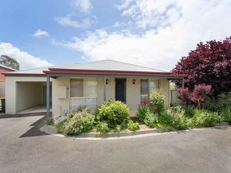 Main view of Homely house listing, 2/86 Brown Street, Castlemaine VIC 3450