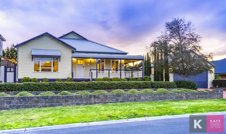 19 Woods Point Drive, Beaconsfield VIC 3807
