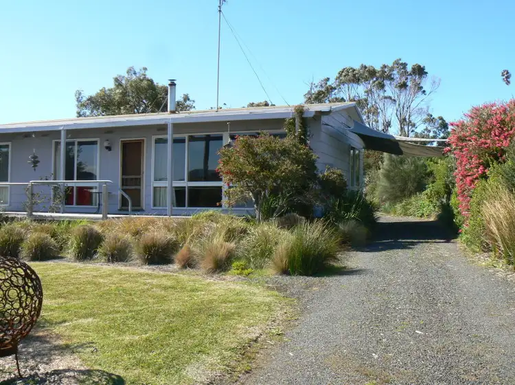 17 Great Ocean Road, Marengo VIC 3233