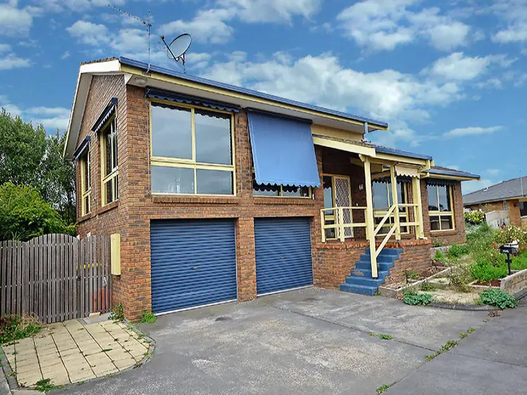 Main view of Homely townhouse listing, 2/297 Hanlon Parade, Portland VIC 3305