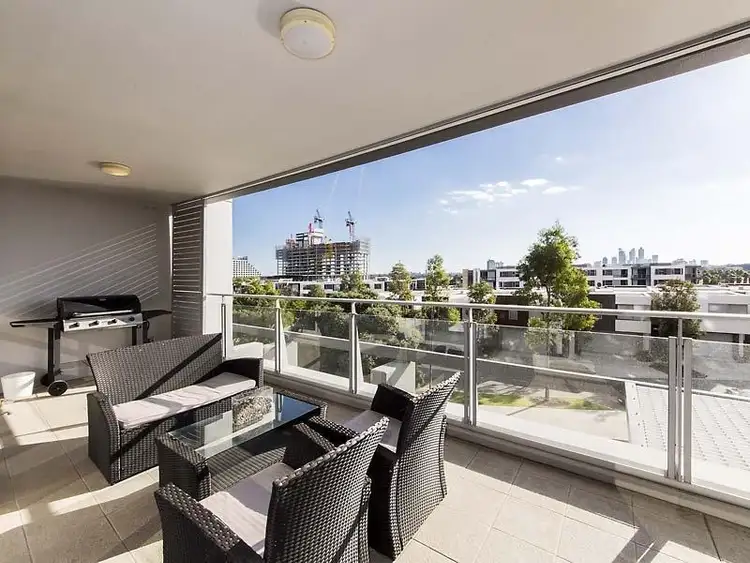 302/19 The Circus, Burswood WA 6100