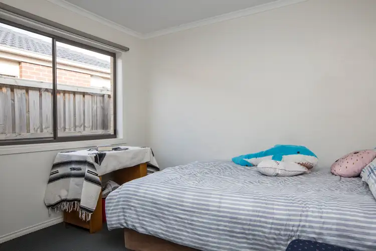 Sixth view of Homely house listing, 21 Evesham Street, Cranbourne North VIC 3977