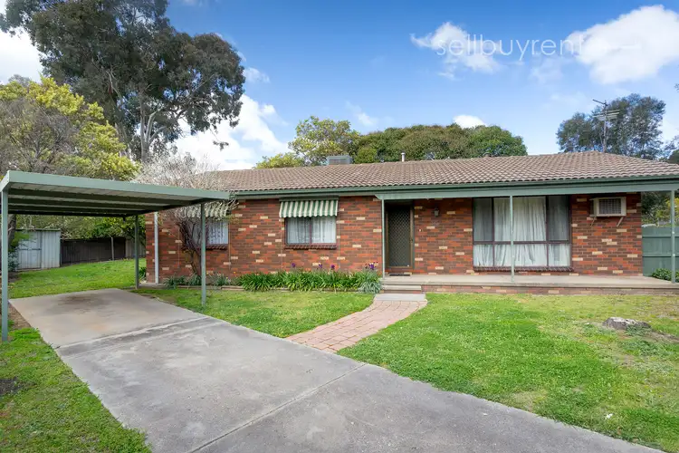 15 WILTSHIRE CRESCENT, Wodonga VIC 3690