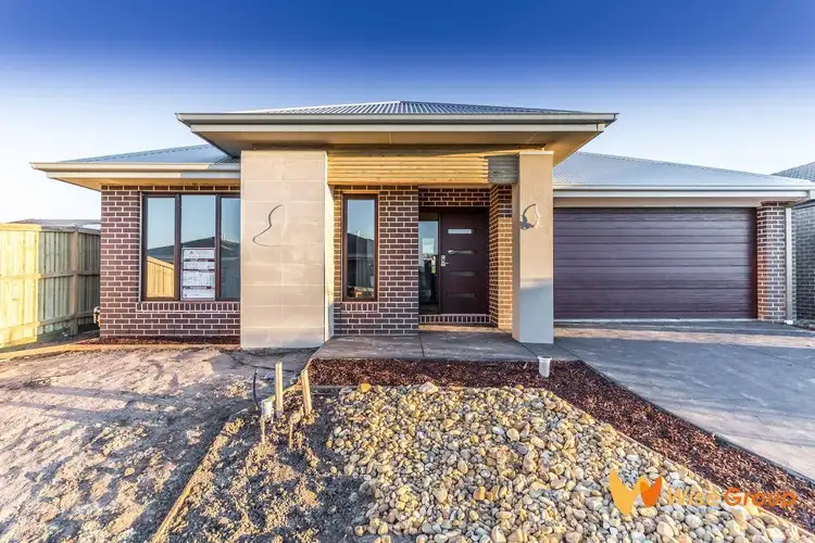 38 Compton Way, Clyde North VIC 3978