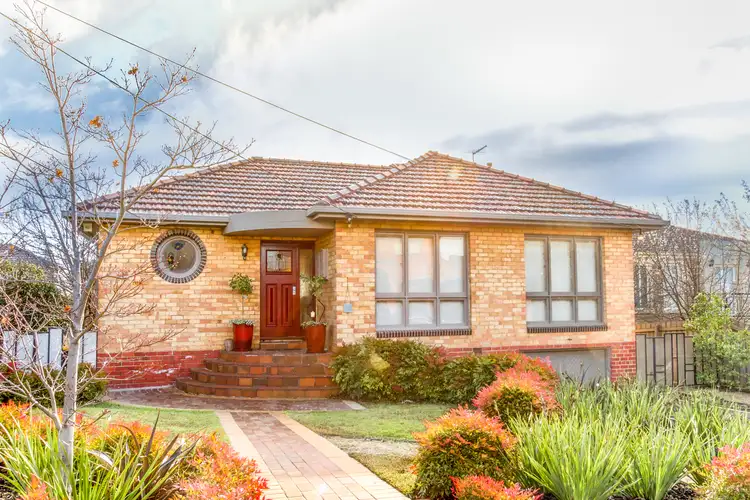 25 Dumossa Avenue, Bulleen VIC 3105