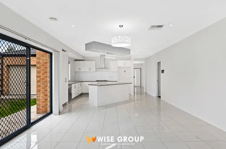 Seventh view of Homely house listing, 4 Nepeta Way, Pakenham VIC 3810