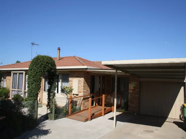 Fifth view of Homely townhouse listing, 2/5 Elvins Street, Mansfield VIC 3722