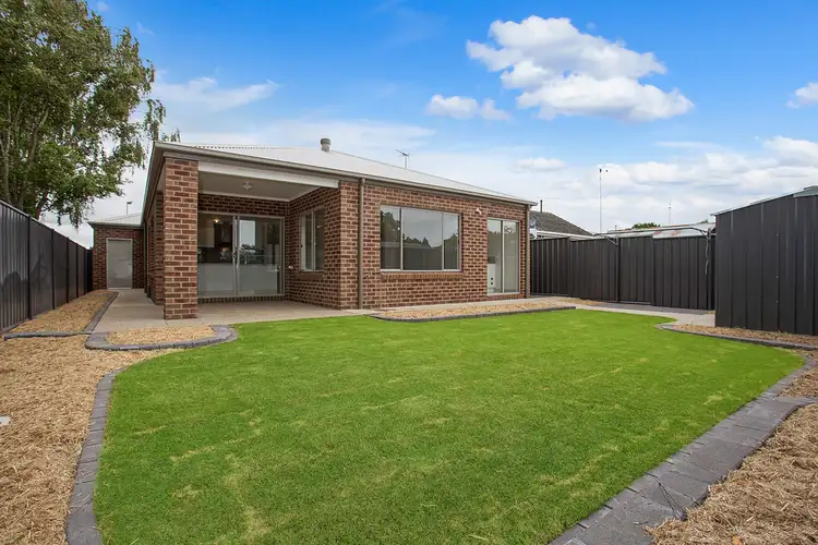Fourth view of Homely house listing, 17 Roberts Street, Hamilton VIC 3300