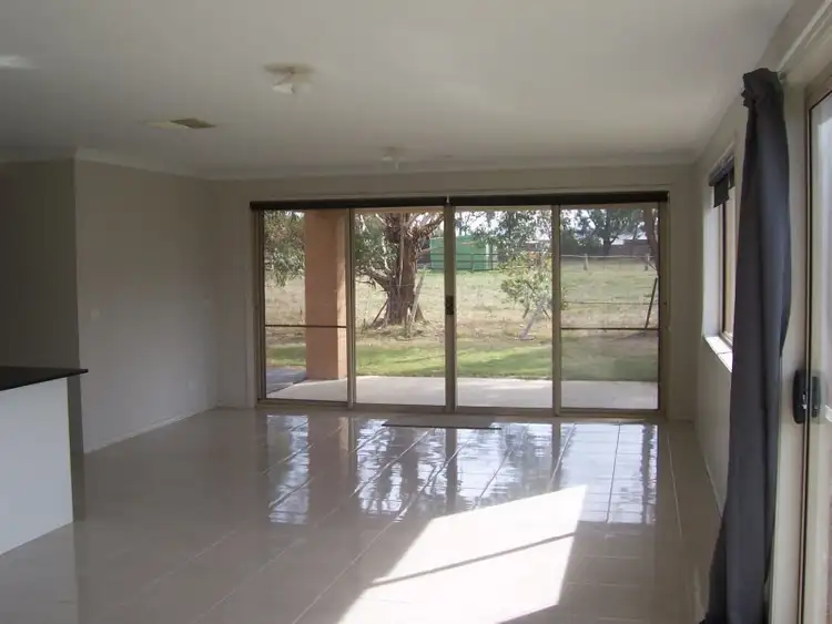 Fifth view of Homely house listing, 4 BLAKE COURT, Ballan VIC 3342