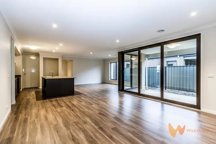 Fifth view of Homely house listing, 2 Camelot Parade, Clyde North VIC 3978