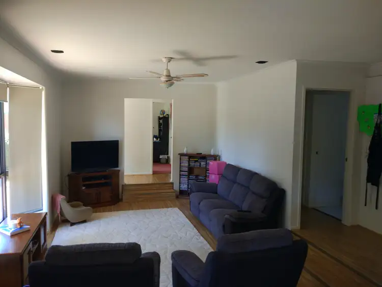 Seventh view of Homely house listing, 3 Tracie Court, Drouin VIC 3818