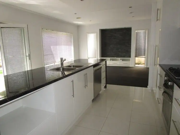 Fourth view of Homely house listing, 2/11 ALLISON STREET, Mount Gambier SA 5290