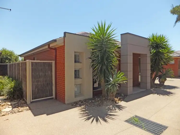 Main view of Homely unit listing, 3/38 Park Street, Kyabram VIC 3620