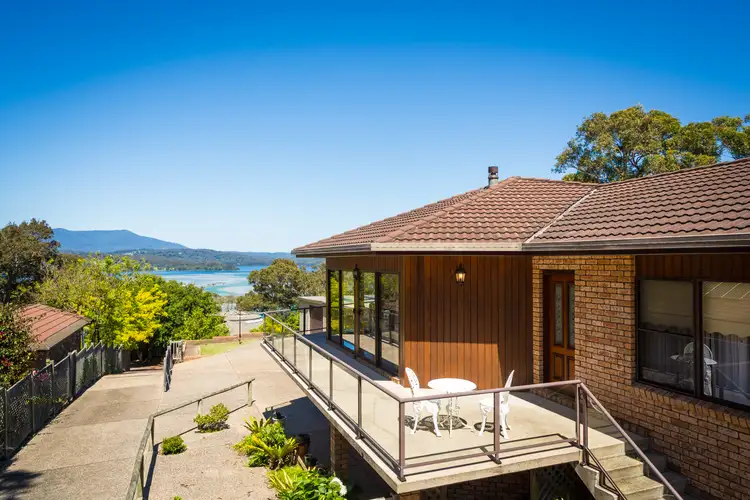 71 Eastaway Avenue, North Narooma NSW 2546
