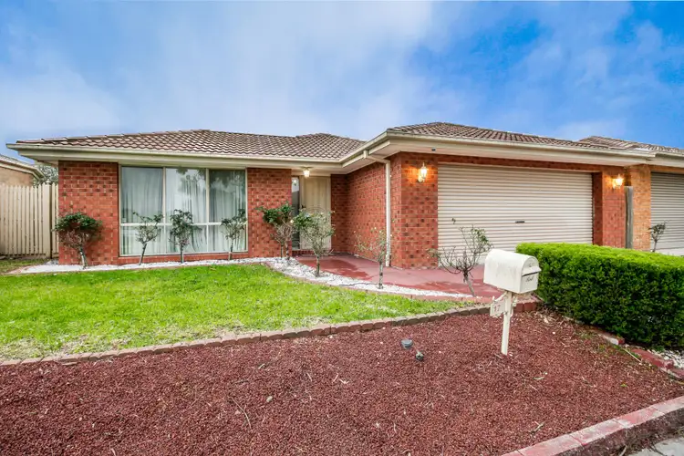 17 Gramar Way, Hampton Park VIC 3976