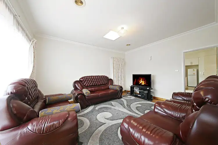 Third view of Homely unit listing, 1/6 RAVENHALL STREET, Braybrook VIC 3019