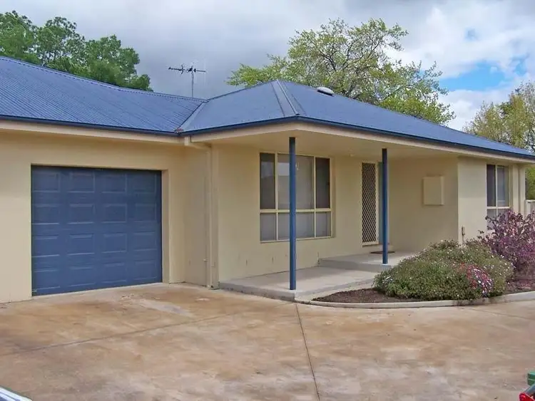 Main view of Homely unit listing, 4/14 Park Street, Kyabram VIC 3620