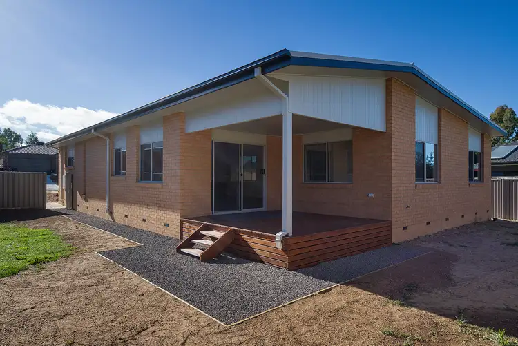 Fourth view of Homely house listing, 1 Masterson Close, Castlemaine VIC 3450
