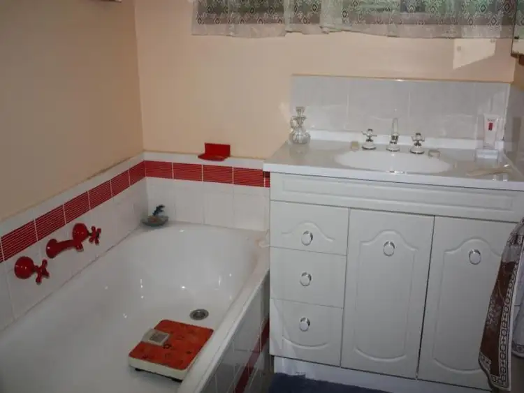 Sixth view of Homely house listing, 18 Tulip Street, Violet Town VIC 3669