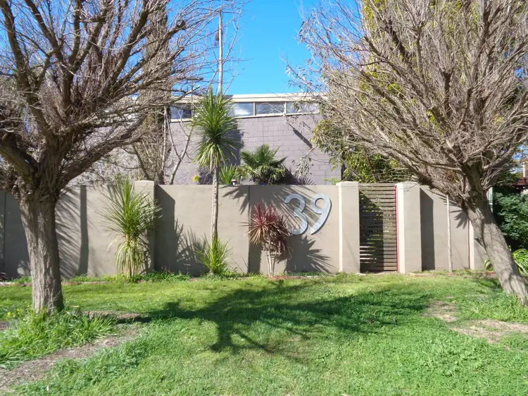 39 Echuca Road, Rochester VIC 3561