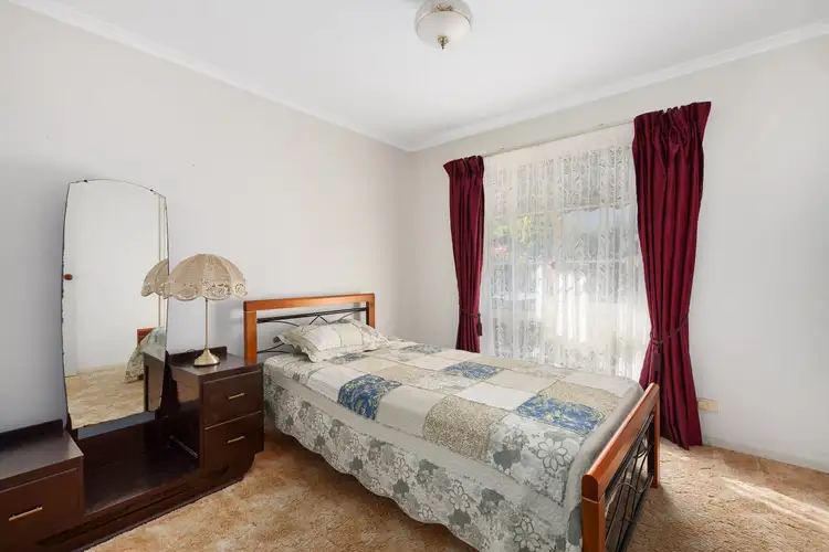 Fifth view of Homely unit listing, 1/2 Hopetoun Road, Drouin VIC 3818