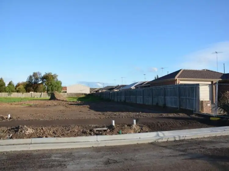 35 Killarney Avenue, Grovedale VIC 3216