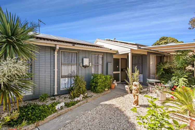 8 Harris Street, California Gully VIC 3556