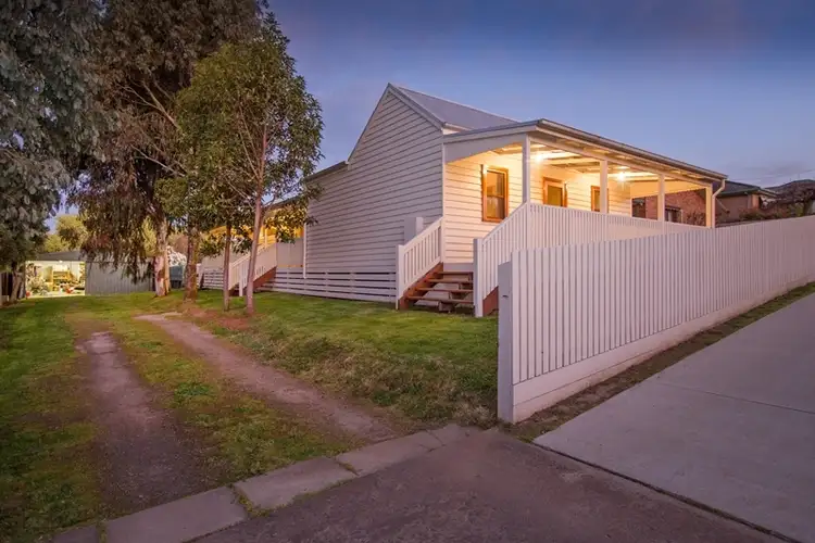 38 Hopetoun Road, Drouin VIC 3818