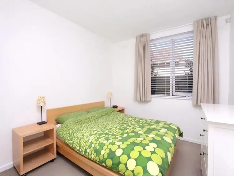 Fifth view of Homely apartment listing, 2/13-15 Munro Street, Ascot Vale VIC 3032