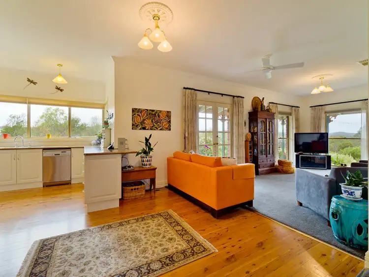 Fifth view of Homely house listing, 2 Cooper Court, Campbells Creek VIC 3451