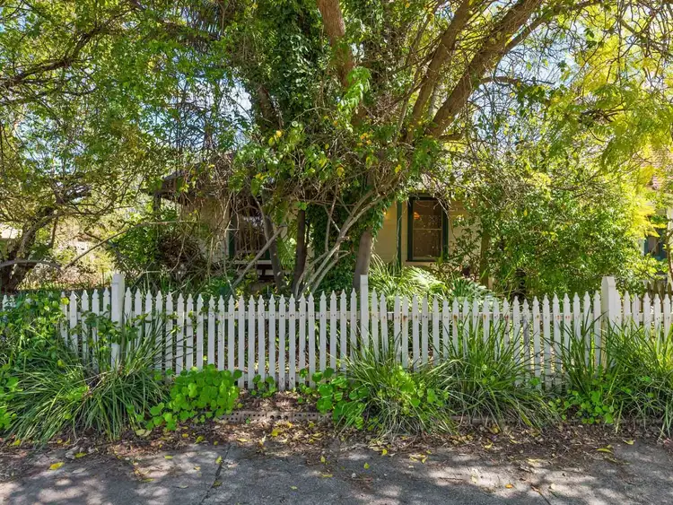 11 Olive Street, Guildford WA 6055