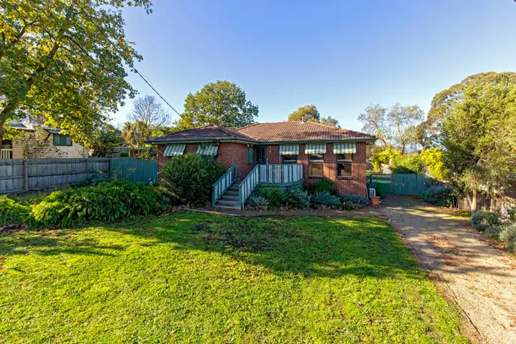 16 Sayle Street, Yarra Glen VIC 3775