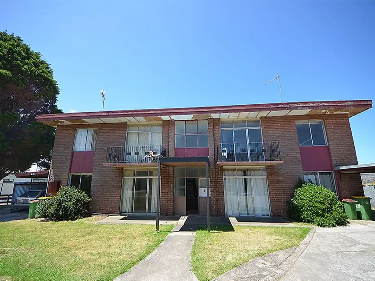 3/4 Casino Court, Portland VIC 3305